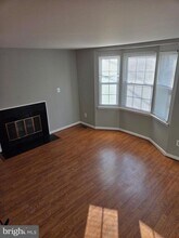 6998 Admetus Ct in Alexandria, VA - Building Photo - Building Photo