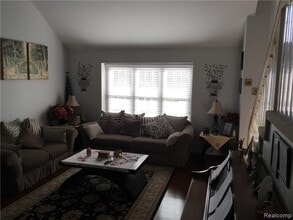 39588 Squire Rd in Novi, MI - Building Photo - Building Photo