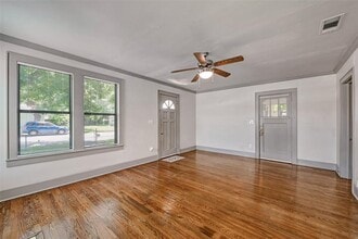 1219 Alliance St in Waller, TX - Building Photo - Building Photo