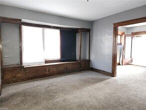 11321 Parkview Ave in Cleveland, OH - Building Photo - Building Photo