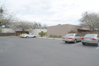 3052-3078 N Palo Verde Ave in Tucson, AZ - Building Photo - Building Photo