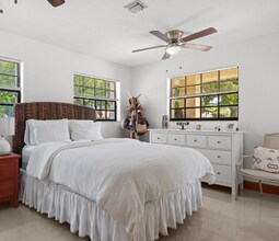 4671 SW 155th Pl in Miami, FL - Building Photo - Building Photo