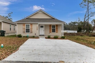 1522 Woodard St in Valdosta, GA - Building Photo - Building Photo