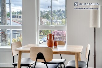 5555 14th Ave NW in Seattle, WA - Building Photo - Building Photo
