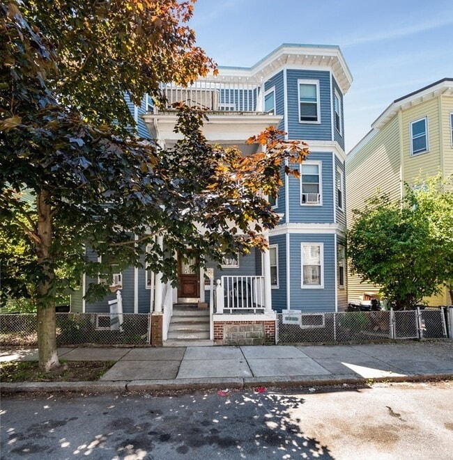property at 47 St Margaret St