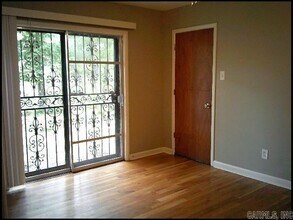 303 Brookside Dr in Little Rock, AR - Building Photo - Building Photo