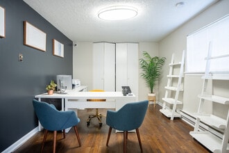 Whispering Oaks in Marietta, GA - Foto de edificio - Interior Photo