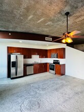300 S Australian Ave in West Palm Beach, FL - Building Photo - Building Photo