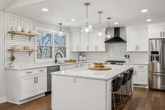 4604 Mountainview Dr in Nashville, TN - Building Photo - Building Photo