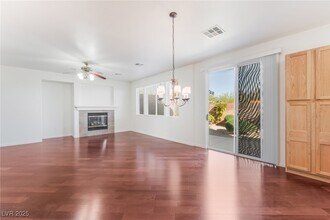 10870 Mallorca Ave in Las Vegas, NV - Building Photo - Building Photo