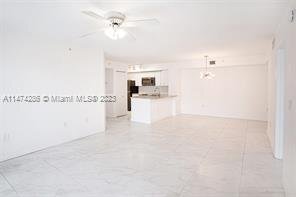 655 SW 111th Way in Pembroke Pines, FL - Building Photo - Building Photo