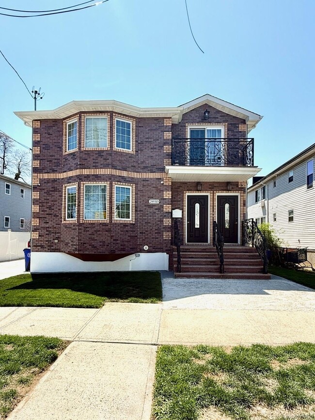 property at 249-10 139th Ave
