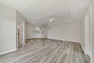5548 Metrowest Blvd in Orlando, FL - Building Photo - Building Photo