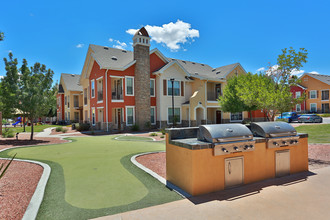 The Reserve at Sandstone Ranch in El Paso, TX - Foto de edificio - Building Photo