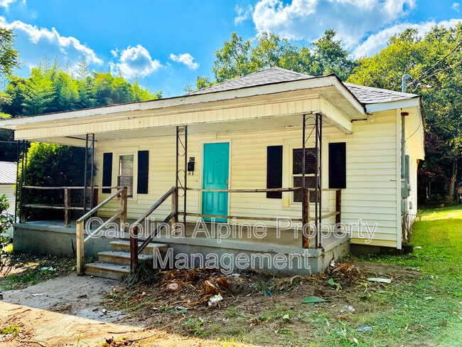 421 S Columbia St in Gastonia, NC - Building Photo - Building Photo