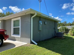 425 Burning Tree Ln in Punta Gorda, FL - Foto de edificio - Building Photo