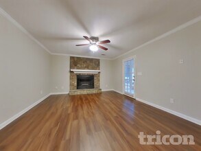 162 Springwater Trce in Woodstock, GA - Building Photo - Building Photo