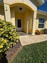 24 Wellesley Ln in Palm Coast, FL - Building Photo - Building Photo