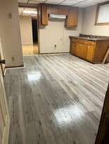 1327 S 21st St in Milwaukee, WI - Building Photo