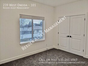 239 W Oneida St in Preston, ID - Foto de edificio - Building Photo