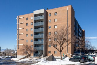 Alvista Nine Mile in Denver, CO - Building Photo - Building Photo