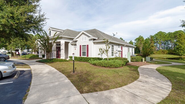 Oaks at St. John in Ponte Vedra Beach, FL - Foto de edificio - Building Photo