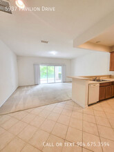 5937 Pavilion Dr in Jacksonville, FL - Building Photo - Building Photo