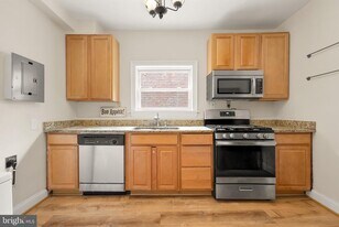 730 15th St SE in Washington, DC - Building Photo