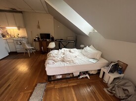 121 Charles St, Unit #10 in Boston, MA - Building Photo