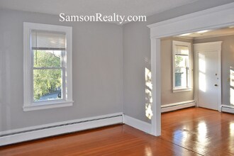 136 Irving Ave, Unit 4 in Providence, RI - Foto de edificio - Building Photo