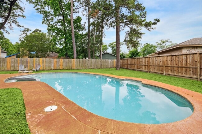 property at 7811 Ashwell Ct