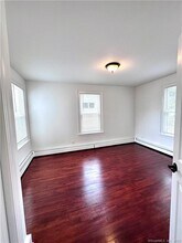 74 Howard Ave, Unit 2nd fl in Ansonia, CT - Building Photo - Building Photo