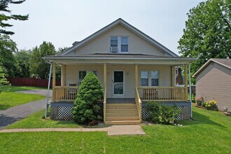 318 S Watson St, Unit A in Easton, PA - Building Photo - Building Photo
