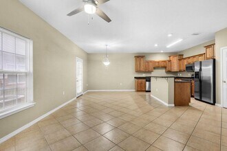 765 Pine Alley St in Fort Walton Beach, FL - Building Photo - Building Photo