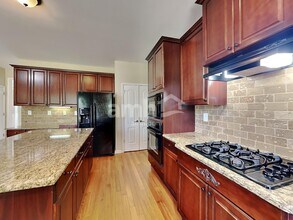4968 Stone Moss Way in Hoschton, GA - Building Photo - Building Photo