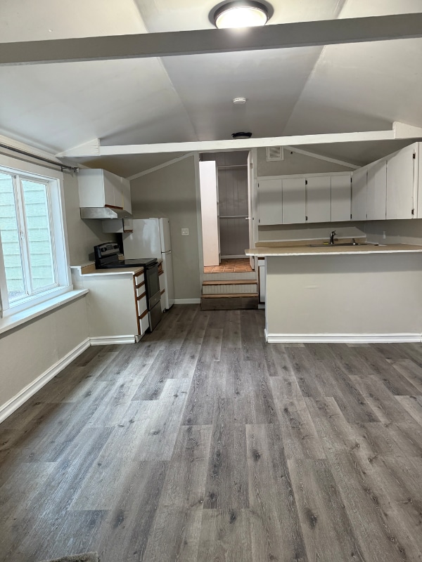 property at 1166 NE Turner Dr