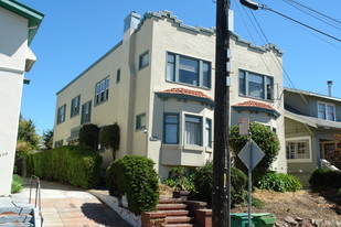 426 41st St Apartments