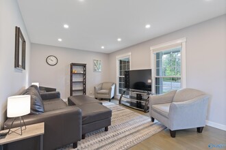 1801 Carson Ln NW in Huntsville, AL - Building Photo - Building Photo
