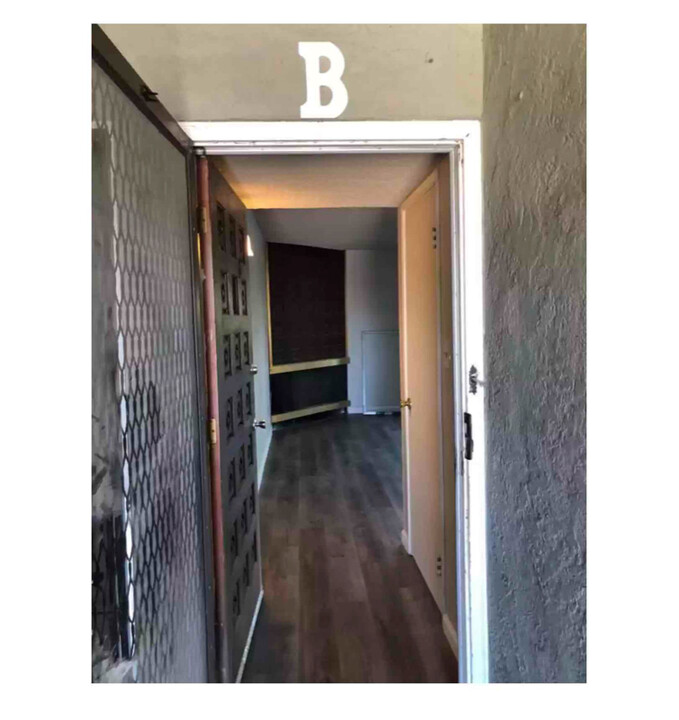 919 Bell St in Sacramento, CA - Building Photo