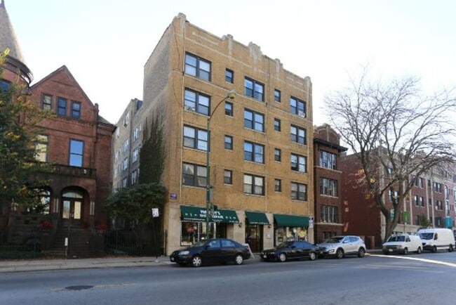 717 W Belmont Ave, Unit J08W