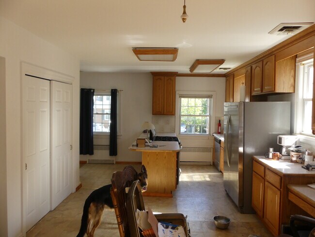 866 N Abingdon St in Arlington, VA - Foto de edificio - Building Photo