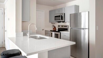 210 Hillwood Blvd, Unit 518 in Murfreesboro, TN - Building Photo - Building Photo