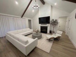 733 Faith Bud Ln in Lavon, TX - Foto de edificio - Building Photo