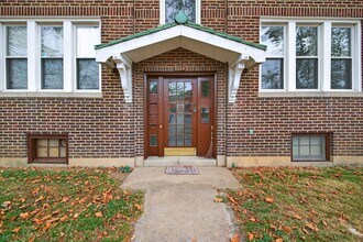 5524 S Grand Blvd in St. Louis, MO - Building Photo - Building Photo
