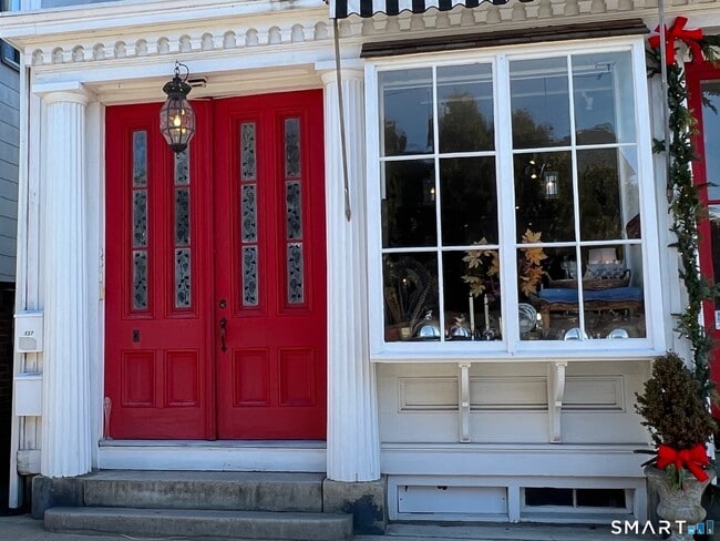 property at 137 Water St