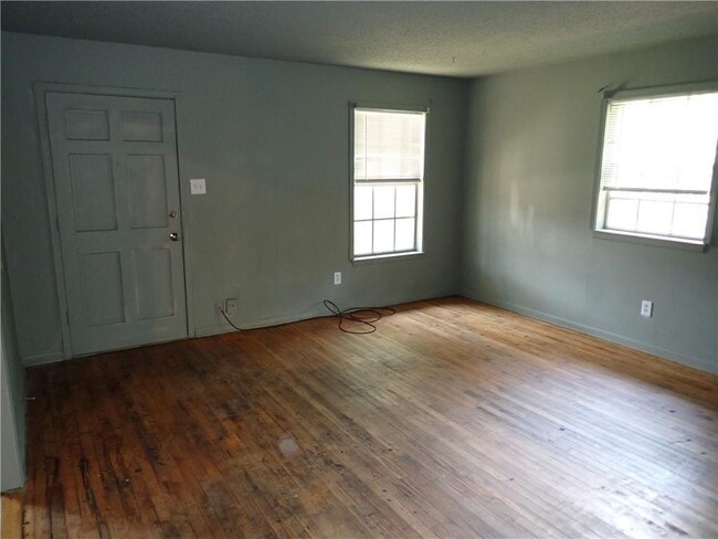 3427 Stovall St in Mobile, AL - Building Photo - Building Photo
