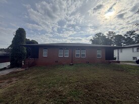3958 Arbor Pl Ln in Chattanooga, TN - Building Photo