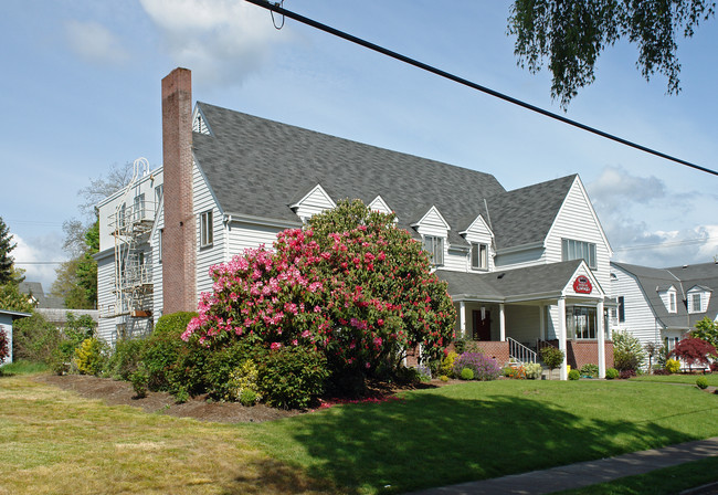 House of Charis in Corvallis, OR - Foto de edificio - Building Photo