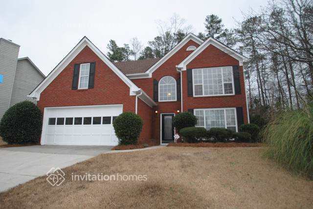 property at 710 Suwanee Lakes Cir NW