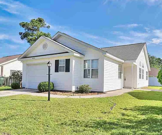 property at 9493 Leeds Cir